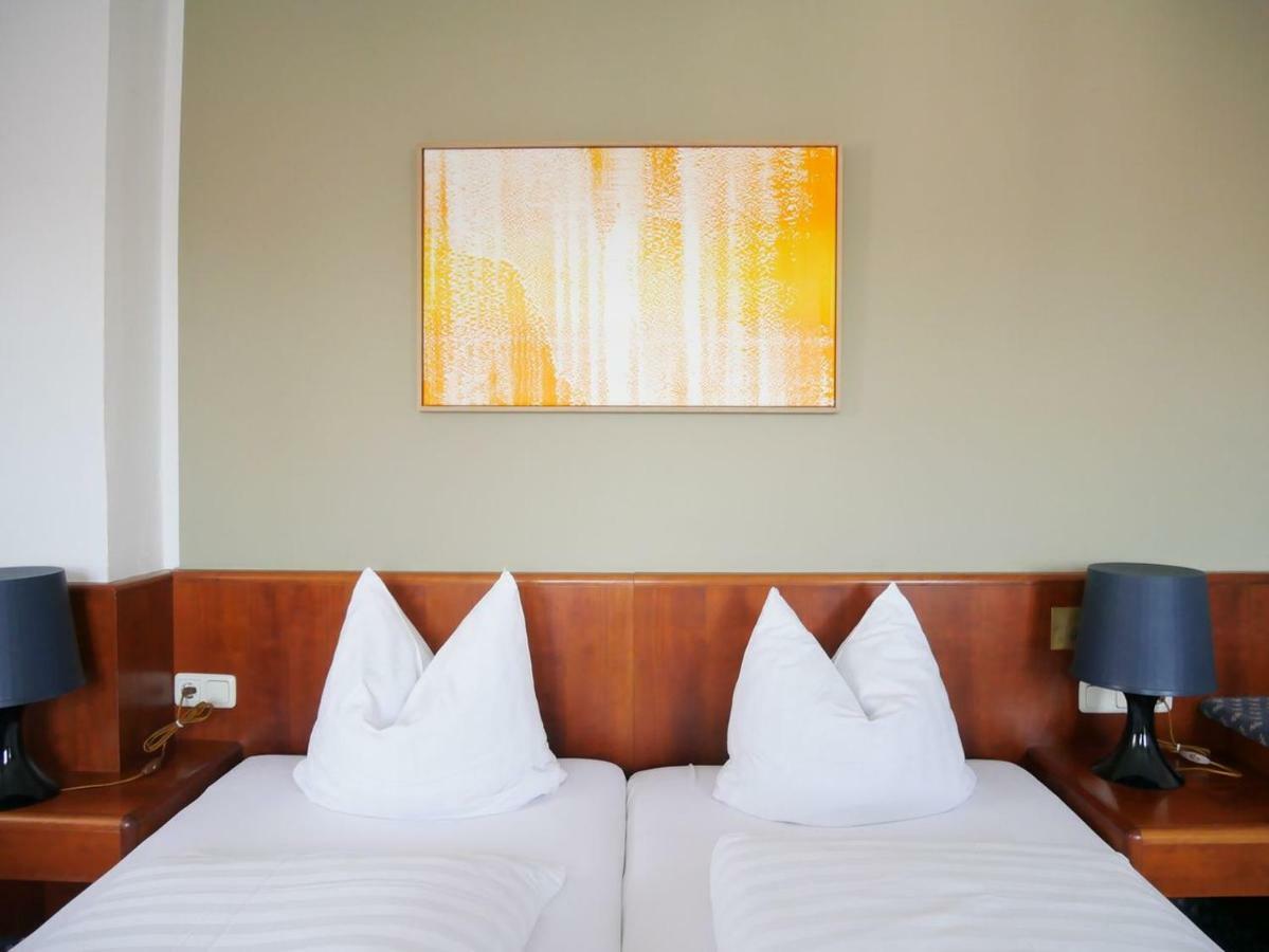 Stadthaus Valentin Altotting Ngoại thất bức ảnh
